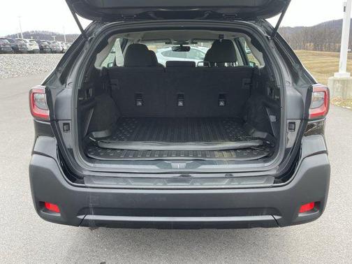 2024 Subaru Outback Base