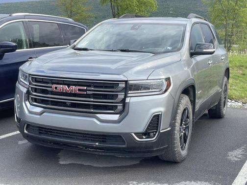 Sterling Metallic 2023 GMC Acadia AWD AT4