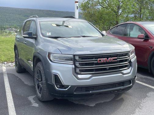 Sterling Metallic 2023 GMC Acadia AWD AT4