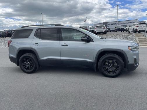 Sterling Metallic 2023 GMC Acadia AWD AT4