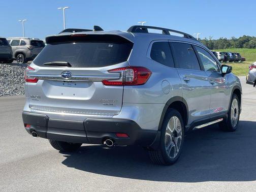2025 Subaru Ascent Limited 7-Passenger