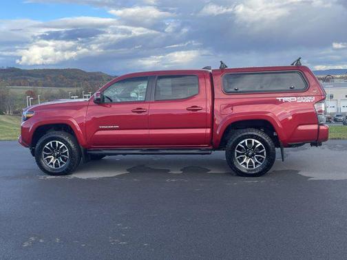 2021 Toyota Tacoma TRD Sport