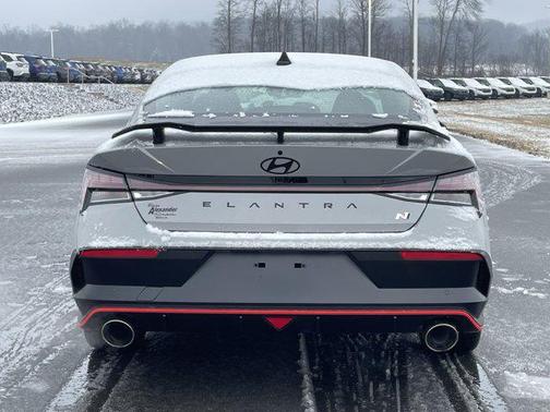 2025 Hyundai ELANTRA N Base