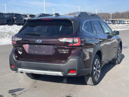 2023 Subaru Outback Touring XT