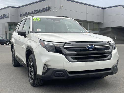 2025 Subaru Forester Premium