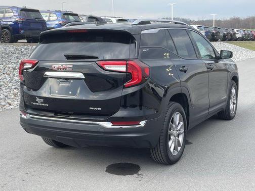 Ebony Twilight Metallic 2024 GMC Terrain SLT