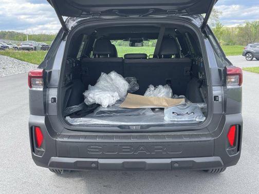 Magnetite Gray Metallic 2026 Subaru Outback Premium