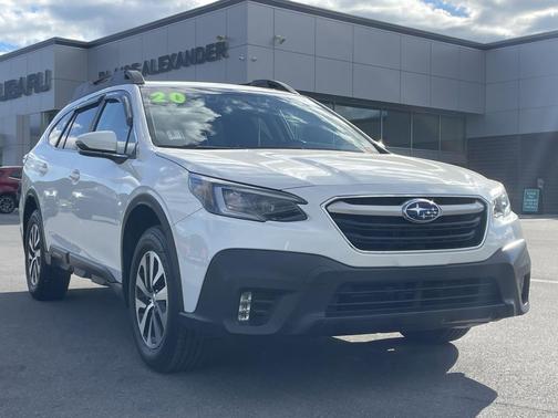 Crystal White Pearl 2020 Subaru Outback Premium