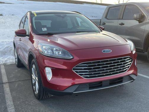 2021 Ford Escape Titanium
