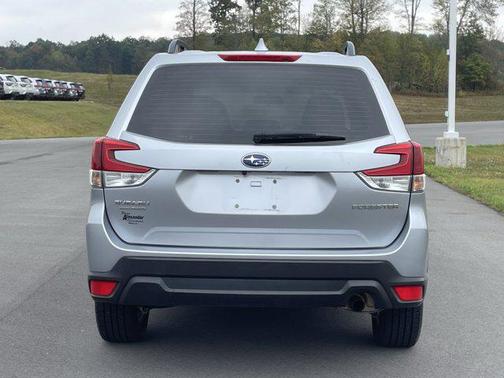 2020 Subaru Forester Base