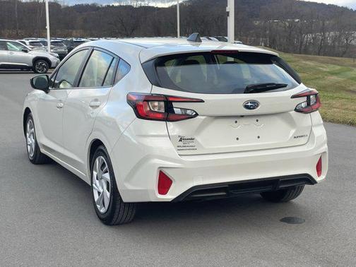 2024 Subaru Impreza Base