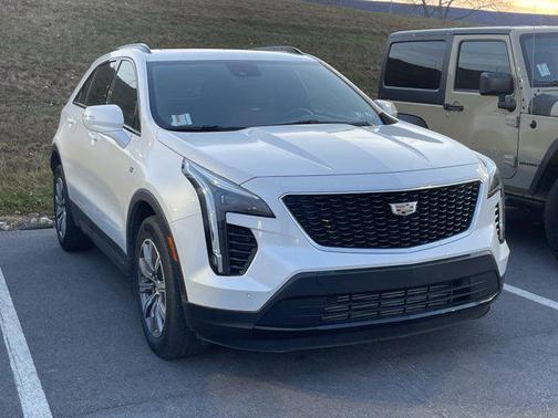 2022 Cadillac XT4 Sport