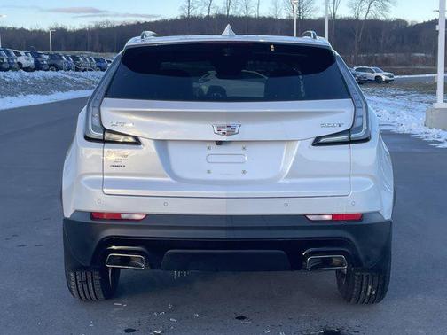 2022 Cadillac XT4 Sport