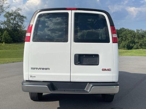 2023 GMC Savana 2500 Work Van