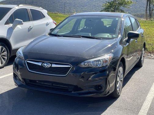 2019 Subaru Impreza 2.0i