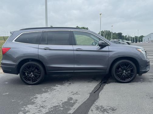 Modern Steel Metallic 2021 Honda Pilot AWD Special Edition