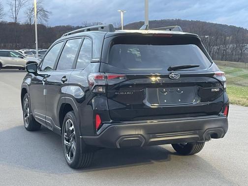 Crystal Black Silica 2025 Subaru Forester Hybrid Limited
