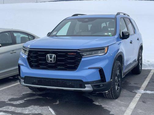 2023 Honda Pilot AWD TrailSport