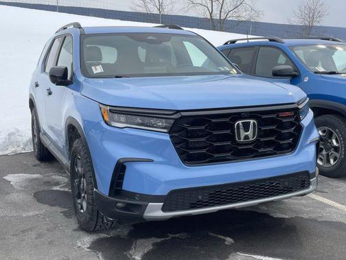2023 Honda Pilot AWD TrailSport