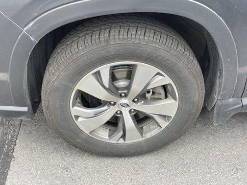 Magnetite Gray Metallic 2021 Subaru Ascent Premium 7-Passenger