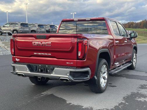 2022 GMC Sierra 1500 SLT