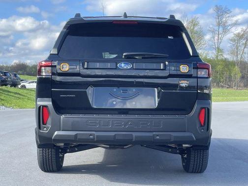 Crystal Black Silica 2026 Subaru Outback Wilderness
