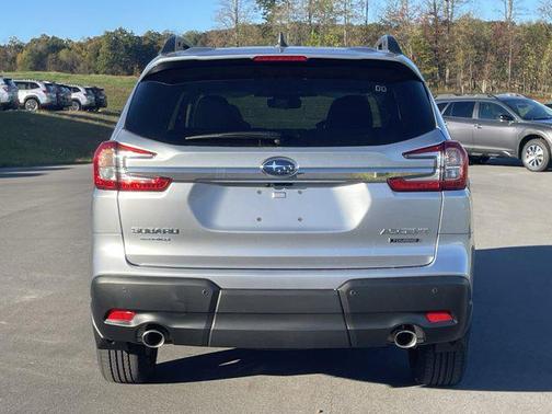 2025 Subaru Ascent Touring 7-Passenger