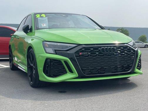2024 Audi RS 3 TFSI quattro S tronic
