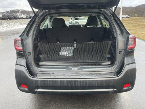 2025 Subaru Outback Base