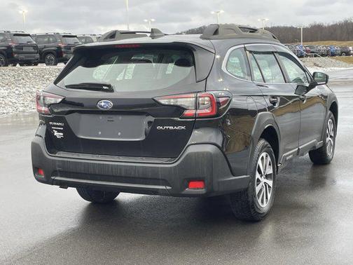 2025 Subaru Outback Base