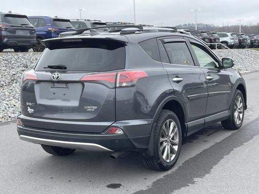 2017 Toyota RAV4 Limited