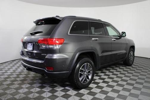Photo 4 of 41 of 2018 Jeep Grand Cherokee Limited