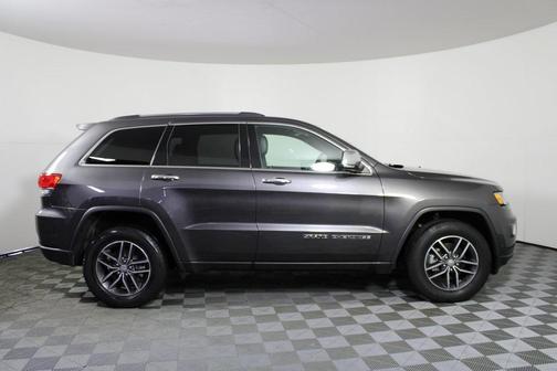 Photo 5 of 41 of 2018 Jeep Grand Cherokee Limited
