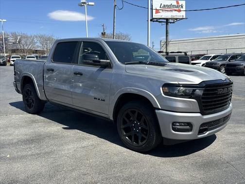 2025 RAM 1500 Laramie Crew Cab 4x4 57' Box