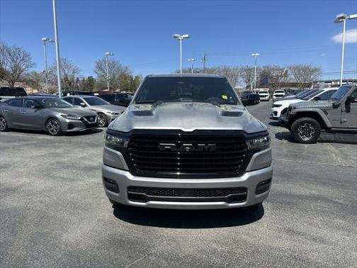 2025 RAM 1500 Laramie Crew Cab 4x4 57' Box