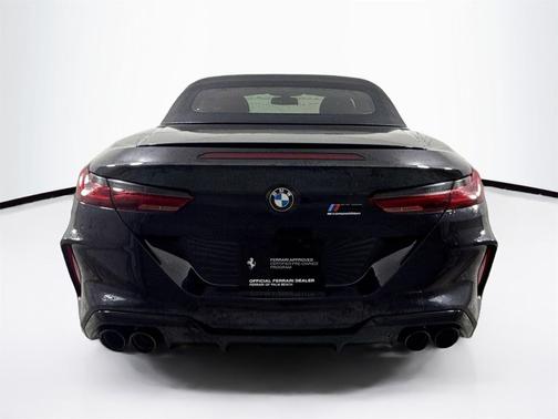 2022 BMW M8 Competition