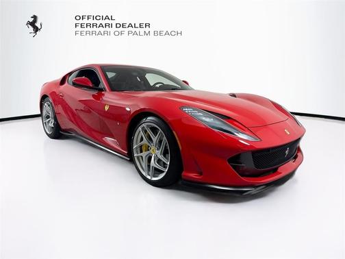 2019 Ferrari 812 Superfast 