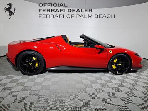 2024 Ferrari 296 GTS Base