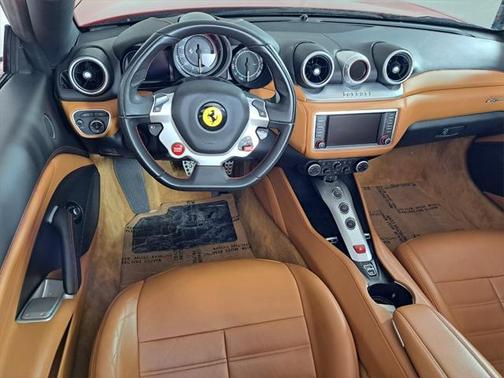 2016 Ferrari California T