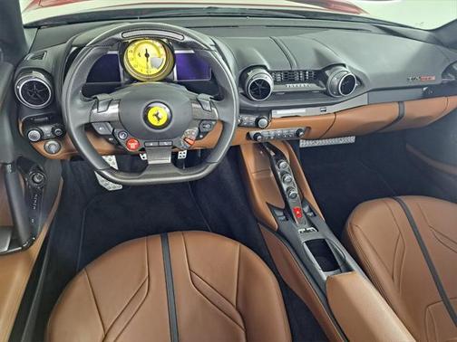 2023 Ferrari 812 GTS Base