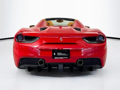 2018 Ferrari 488 Spider 