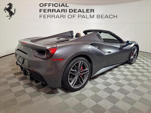2019 Ferrari 488 Spider Base