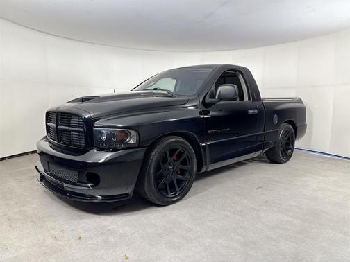 2004 Dodge Ram 1500 SRT-10