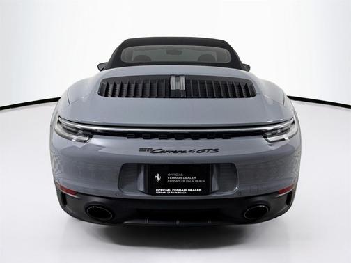 2023 Porsche 911 Carrera 4 GTS