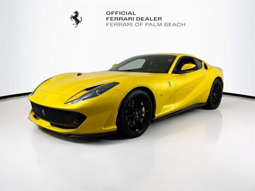 2019 Ferrari 812 Superfast 