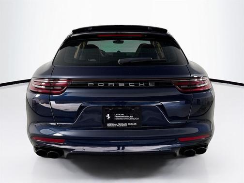 2019 Porsche Panamera Turbo
