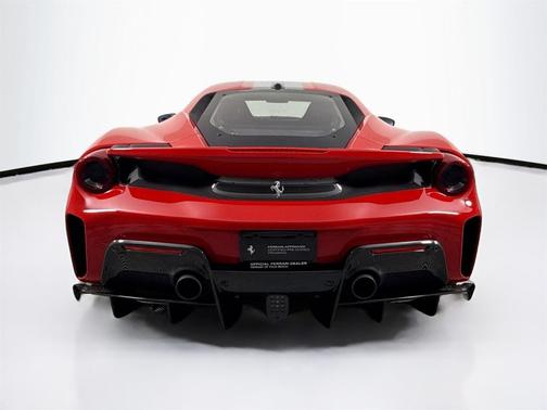 2020 Ferrari 488 Pista Base