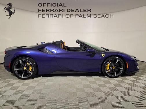 2024 Ferrari SF90 Spider Base
