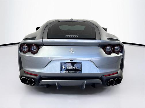 2019 Ferrari 812 Superfast 