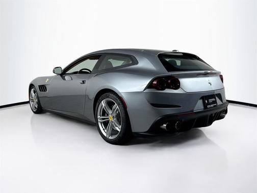 2018 Ferrari GTC4Lusso V12